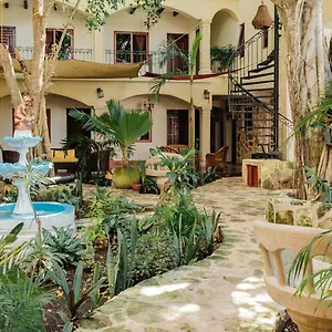 Hotel&hostal Nojoch Che Hotel Cobá