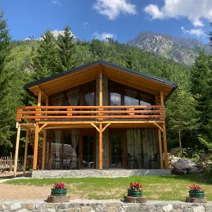 Guest house Bujtina Arturi, Valbone