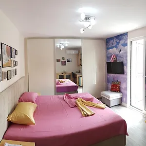  Apartment Absolute Blloku Albania